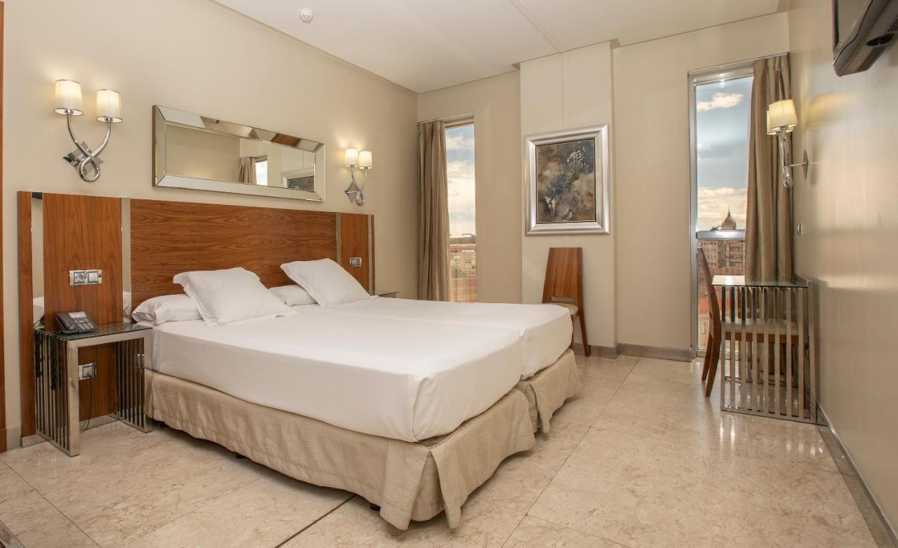 סלאמנקה Gran Hotel Corona Sol מראה חיצוני תמונה